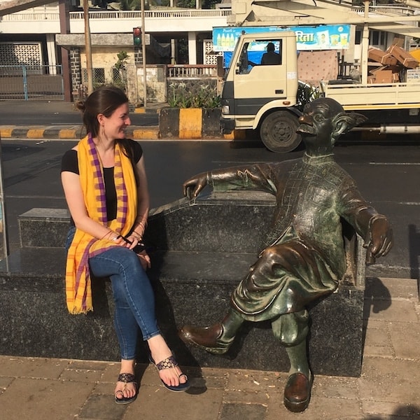 What to Wear in India as a Tourist to Feel Comfortable & Safe! - The  Wandering Quinn Travel Blog
